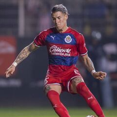 Cristian 'Chicote' Calderón es evidenciado en plena fiesta