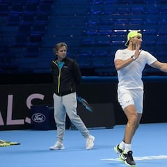 Nadal se prepara para un debut nocturno contra Fritz