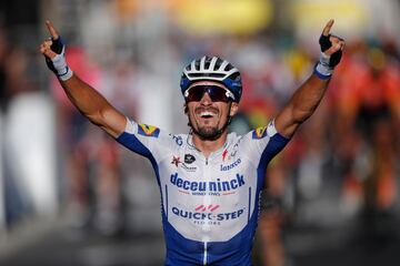 Victoria de etapa para Julian Alaphilippe y nuevo maillot amarillo