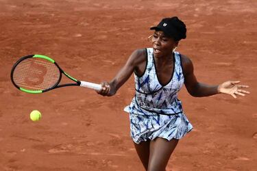 Kvitova reapareci車 tras el asalto a su apartamento y venci車