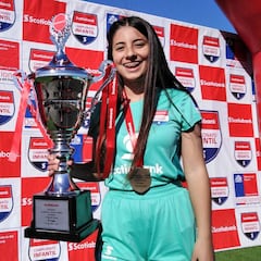 Magdalena James, figura de las campeonas en Concepción