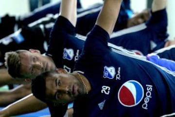 Millonarios se entrena en el gimnasio y piensa en Cortuluá