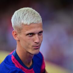 Is Dani Olmo playing for Barcelona against Rayo Vallecano in LaLiga today?