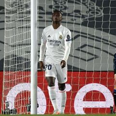 Vinicius gana la puja