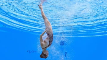 (FILES) In this file photo taken on July 17, 2019 Spain's Ona Carbonell competes in the solo free artistic swimming final during the 2019 World Championships at Yeomju Gymnasium in Gwangju. - Spanish swimmer Ona Carbonell, a double Olympic medallist, has been faced with a difficult dilemma before travelling to Tokyo: to compete in her third Olympic Games or to stay at home with Kai, her baby under one year who is still being breastfed, and who will not be able to accompany her to Japan due to harsh sanitary restrictions imposed by the Japanese authorities to prevent the spread of covid-19. (Photo by FranxE7ois-Xavier MARIT / AFP)