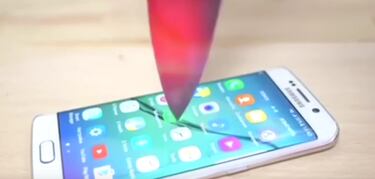 Un cuchillo ardiendo vs un Samsung Galaxy S6 Edge