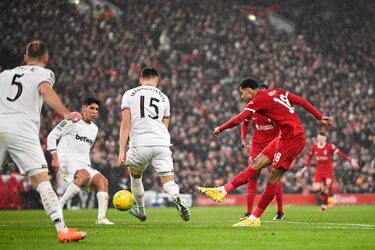 Juega 1000 pesos y gana 18900 en Caliente con la Premier League