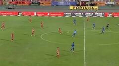 ¡Directo al Puskas!: la obra de arte en Rumania que es viral