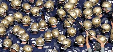 Los cascos dorados preparan el derbi del ejército en EE UU