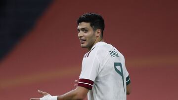 Raúl Jiménez vuelve a tener minutos en el Wolverhampton vs Celta de Vigo