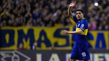 Riquelme y las elecciones en Boca: todos lo quieren, él espera