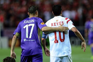 Fiorentina y Sevilla se cruzaron en las semifinales de la Europa League de 2015, lo que significaba la vuelta de Joaqu¨ªn al estadio del que fue su m¨¢ximo rival. D¨ªa triste para el gaditano pues el Sevilla venci¨® 3-0 en la ida y despu¨¦s ganar¨ªa 0-2 en la vuelta.
