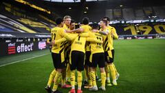 Dortmund&#039;s players celebrate scoring a penalty during the German first division Bundesliga football match between Borussia Dortmund and DSC Arminia Bielefeld in Dortmund, western Germany, on February 27, 2021. (Photo by INA FASSBENDER / various sourc