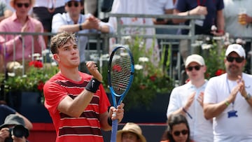 LONDON (United Kingdom), 17/06/2025.- Britains Jack Draper celebrates winning the men's singles match against Jenson Brooksby of the USA at the Queen's Club Championships tennis tournament in London, Britain, 17 June 2025. (Tenis, Reino Unido, Londres) EFE/EPA/ANDY RAIN