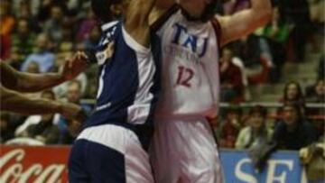 Mal partido en Vitoria con triunfo agónico del Tau Cerámica