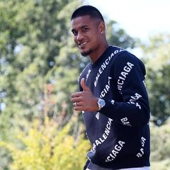 Sin Pogba... sólo Areola