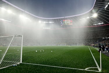 El calentamiento se vió afectado por una lluvia torrencial con granizo. 