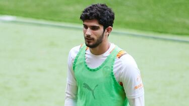 Guedes oposita a ser el hombre de la final