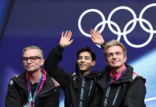 ¿Cuándo y a qué hora competirá Donovan Carillo en el programa largo del patinaje artístico en los Juegos Olímpicos de Invierno?