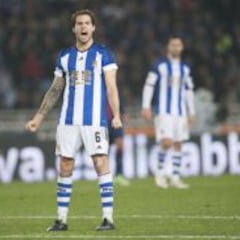 Iñigo Martínez, baja para los partidos de la Selección