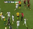 La brutal pelea sub-17 que acaba con 10 tarjetas rojas
