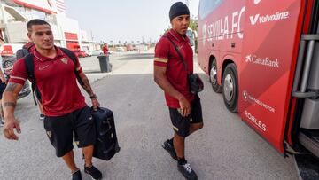 Koundé (derecha), junto a Rony Lopes.