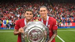 LEICESTER, ENGLAND - JULY 30: Luis Diaz poses for a photograph with the The FA Community Shield and Darwin Nunez of Liverpool after the final whistle of The FA Community Shield between Manchester City and Liverpool FC at The King Power Stadium on July 30, 2022 in Leicester, England. (Photo by Michael Regan - The FA/The FA via Getty Images)