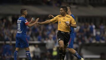 Los expertos no vieron penal a favor de Cruz Azul