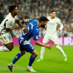 Rubén Duarte ya está en México para firmar por los Pumas