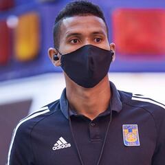 Francisco Meza respalda a Salcedo tras ser expulsado