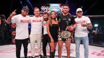 El equipo de Johnny Eblen. Entre ellos, Dustin Poirier.