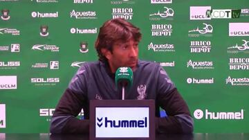 El entrenador del Toledo, en rueda de prensa.