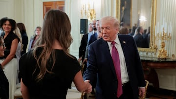 Photo of University of Georgia’s tennis team visit to the White House goes viral for all of the wrong reasons