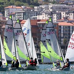 Vuelve la competición de vela ligera al Abra con el XIX Trofeo José Luis Azqueta