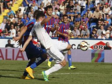 Gol 0-4 James Rodríguez. 