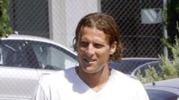 Deschamps quiere a Forlán en el Marsella