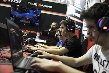 Captura de pantalla - 2y8a5982.jpg