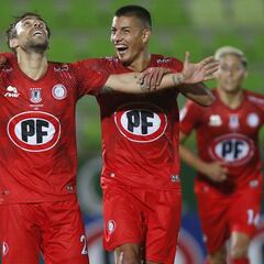 Valdivia y La Calera festejan en un partido marcado por el VAR