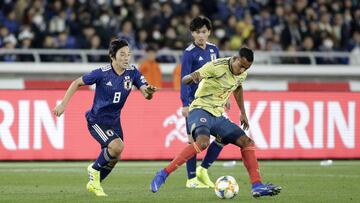 Sebastián Villa durante el partido entre Japón y Colombia en Yokohama.