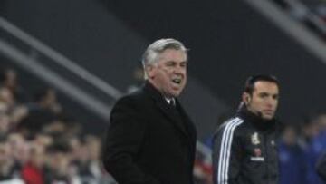 Ancelotti, en la banda de San Mamés.