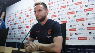 Rakitic: "¿Valverde triste? Yo al míster lo veo de arte…"
