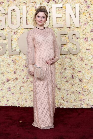 La actriz Rose McIver.