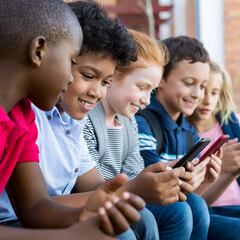 Adiós a las redes sociales: el país que quiere prohibir el acceso a los menores de 16 años