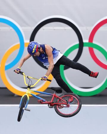 La gran estrella de este Extreme Barcelona m¨¢s all¨¢ de los Scooter World Championships. El rider de BMX de Venezuela consigui¨® una medalla de plata en Tokio 2020 en el debut del Freestyle en los Juegos Ol¨ªmpicos. Luego se fue a Barcelona a revalidar su t¨ªtulo y lo consigui¨®. Estar¨¢ en el Central Park desde el viernes (Qualifiers) al domingo (Finales) pasando por las Semifinales del S¨¢bado.
