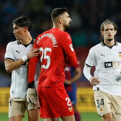 Mamardashvili se pierde sus primeros minutos en casi dos años