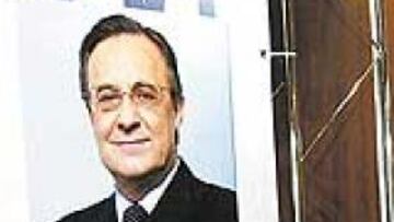 Asistieron al acto unas 300 personas.