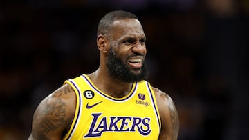 SAN FRANCISCO, CALIFORNIA - MAY 02: LeBron James #6 of the Los Angeles Lakers reacts during the third quarter in game one of the Western Conference Semifinal Playoffs against the Golden State Warriors at Chase Center on May 02, 2023 in San Francisco, California. NOTE TO USER: User expressly acknowledges and agrees that, by downloading and or using this photograph, User is consenting to the terms and conditions of the Getty Images License Agreement.   Ezra Shaw/Getty Images/AFP (Photo by EZRA SHAW / GETTY IMAGES NORTH AMERICA / Getty Images via AFP)