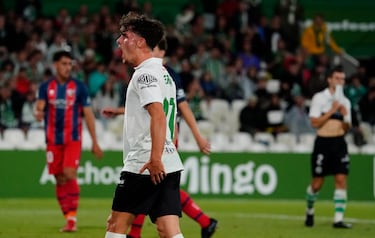 Yeray no bajar¨¢ al Rayo Cantabria