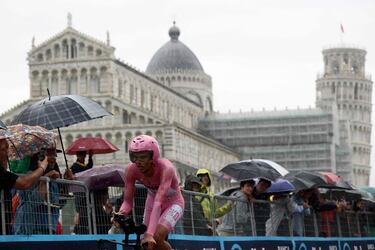 Isaac del Toro mantiene la ‘Maglia Rosa’ en el Giro de Italia