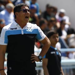 Iquique solo empata y Vera sigue complicado en la banca